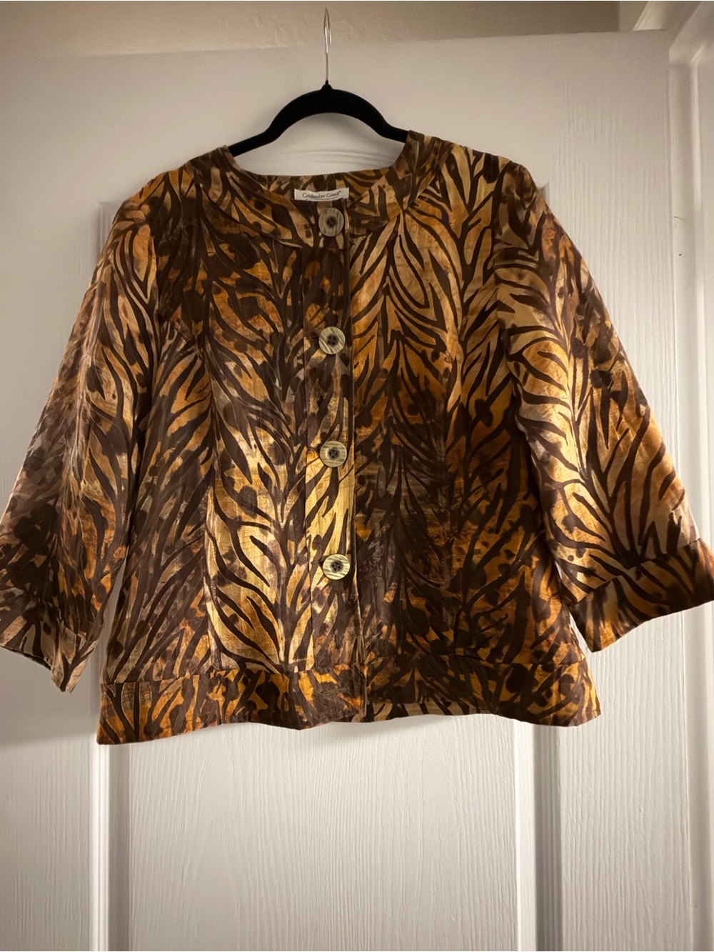 Coldwater Creek Brown and Tan Leaf-Print Button Front Top